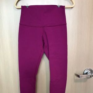 Lululemon Size 6 Magenta Leggings